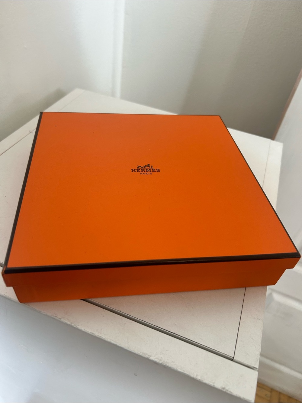 Hermès Paris Iconic Orange Square Gift Presentation Box 20cm